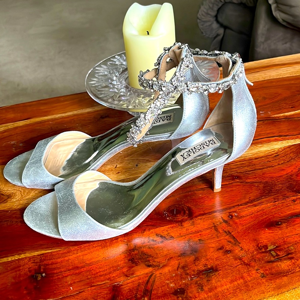 Badgley Mischka Heeled Dress Sandal with Crystal Ankle Strap Size 10